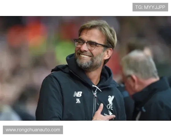 夸安萨体检完成！药厂 3000 万欧签下红军新星，利物浦握 6000 万回购条款(1)