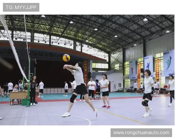 排球激情燃动千年雁塔 西安焕发体育新活力 排球激情燃动千年雁塔 西安焕发体育新活力